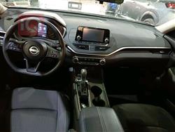 نيسان ألتيما